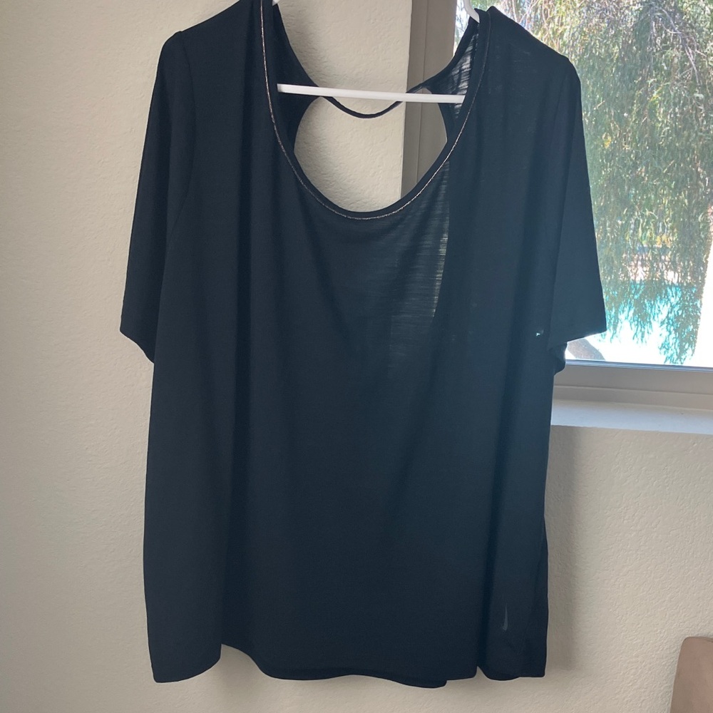Nike Black Short Sleeve Women's Tee‎